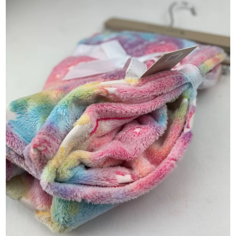 Lullaby Set rainbow tie